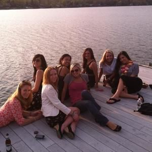 Meet your Posher, Lauren